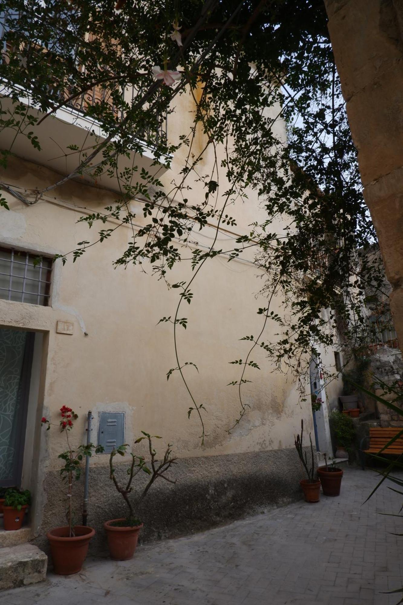 Casa Catale Bed & Breakfast Modica Luaran gambar
